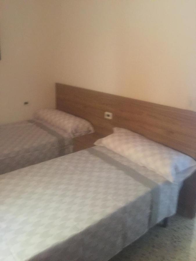 Piles - Apartment - Sleeps 7 - Parking - Seafront Exterior photo